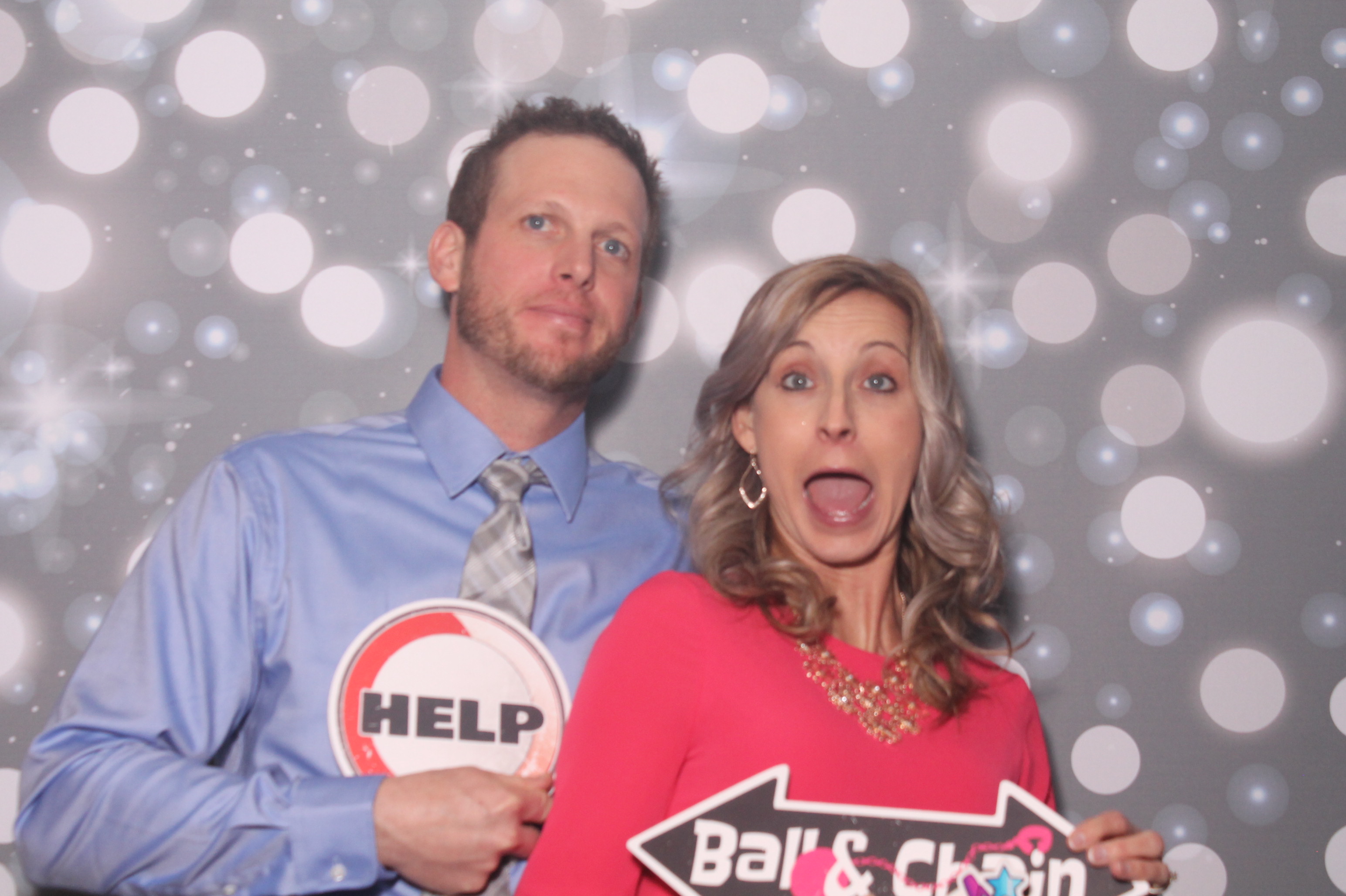 Brandy & Jordan | View more photos from the event at gallery.photoboothcincy.com/u/PhotoBoothCincy/Brandy-Jordan